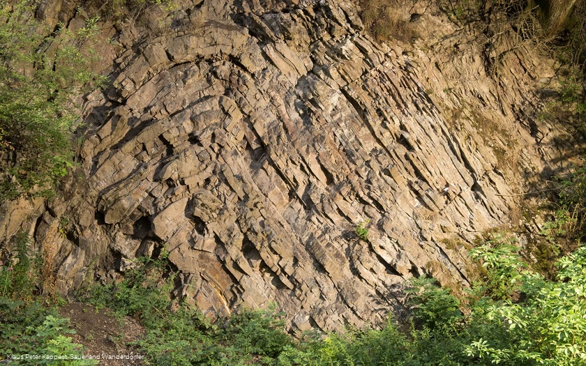 Steinbrüche als Fenster in die Erdgeschichte auf dem Geologischen Rundweg